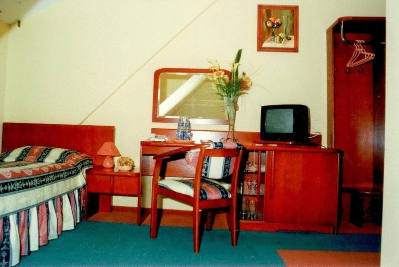Hotel Rebajlo Piła Quarto foto