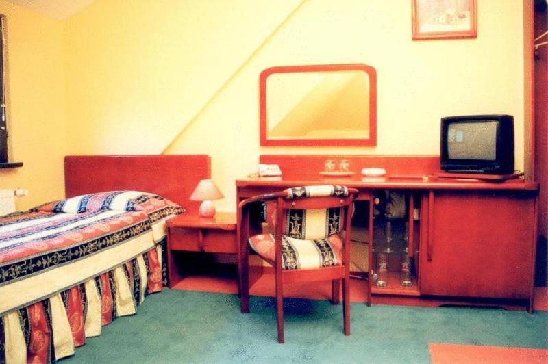 Hotel Rebajlo Piła Quarto foto